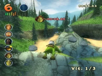 DreamWorks Shrek - Smash n' Crash Racing screen shot game playing